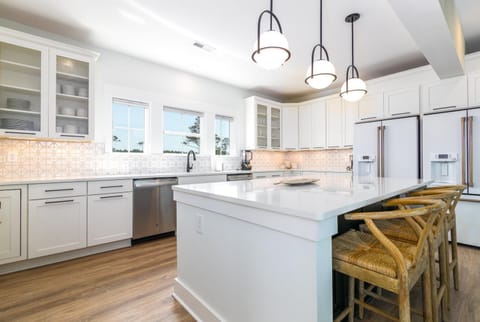 CB20 - Sunset Serenade House in Corolla