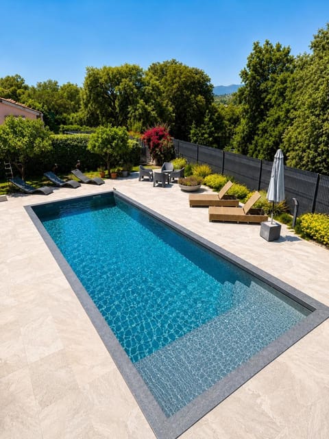 Day, Pool view, Swimming pool, sunbed