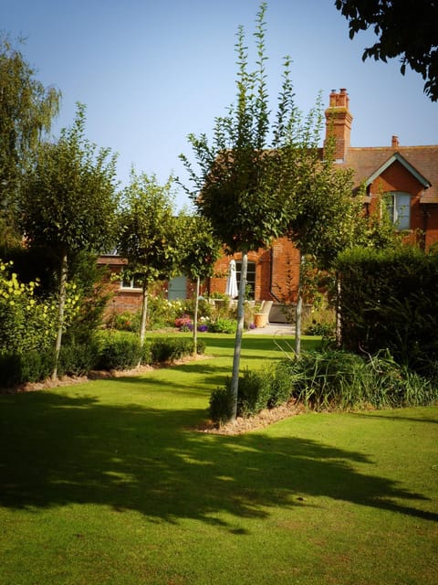 Property building, Garden