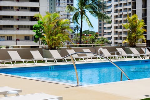 Property building, Day, Pool view, Swimming pool, sunbed