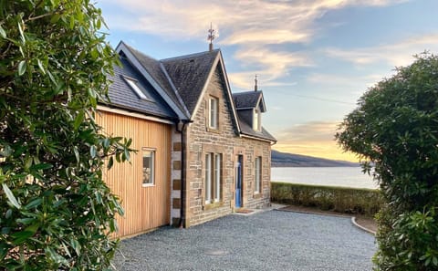 Property building, Facade/entrance, Sunset