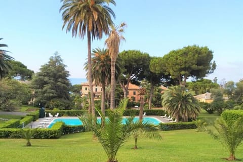 Garden, Garden view, Pool view, Swimming pool
