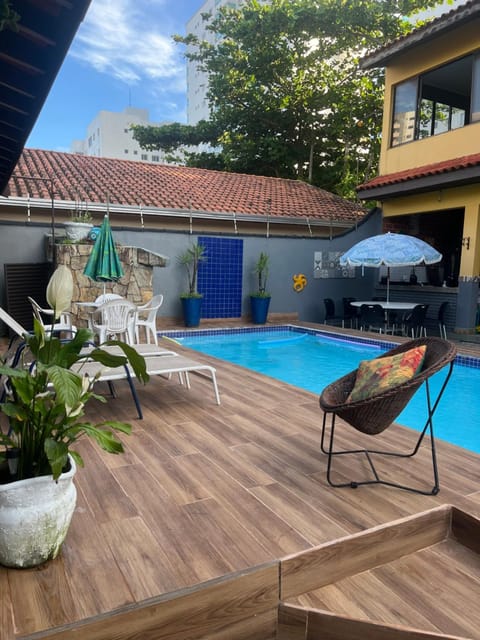 Pool view, Swimming pool, sunbed