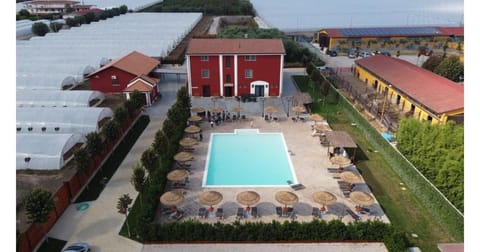 Bird's eye view, Swimming pool