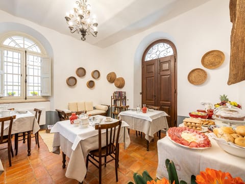 PALAZZO CHERCHI Bed and Breakfast in Sardinia