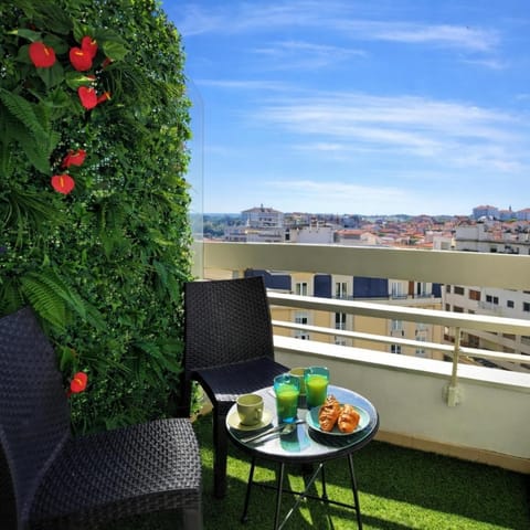 Balcony/Terrace, City view, Breakfast, Sunrise