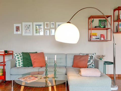 Gemütliche Ferienwohnung mit Terrasse und Seeblick Apartment in Velden am Wörthersee