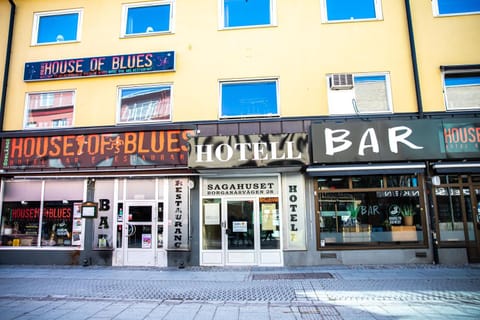 Property building, Street view
