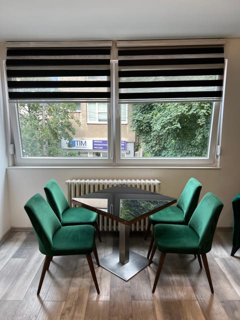 Apartman OMAR stan na dan besplatan parking Sarajevo Apartment in Sarajevo