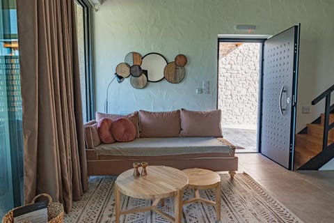 Irissa Suites House in Argolis, Greece