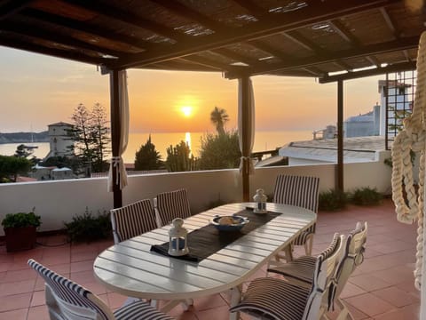 Patio, Balcony/Terrace, Balcony/Terrace, Sea view, Sunset