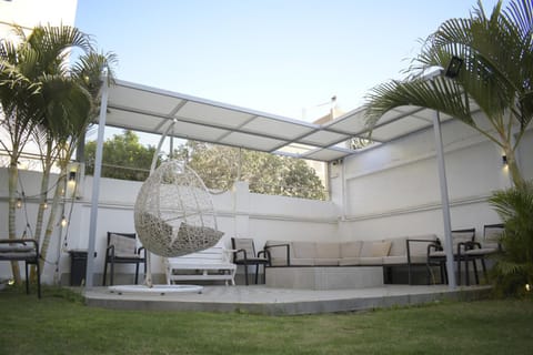 Patio, Garden, Balcony/Terrace