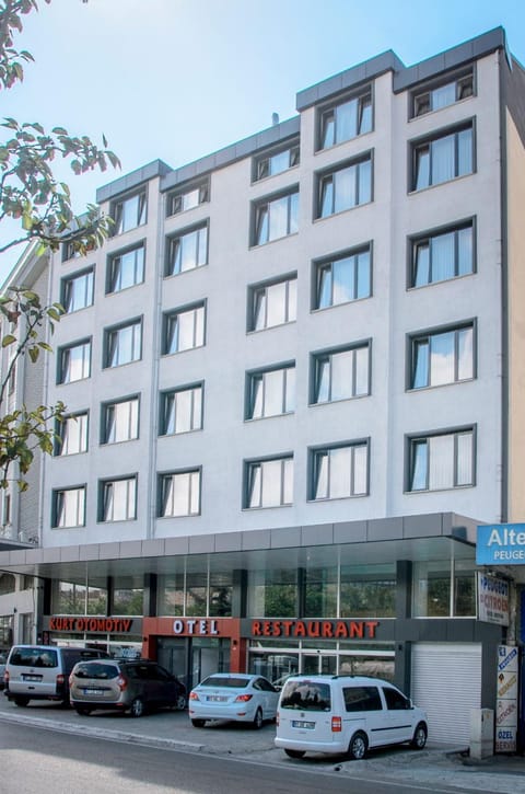 Property building, Facade/entrance