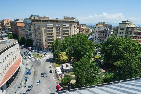 Neighbourhood, City view
