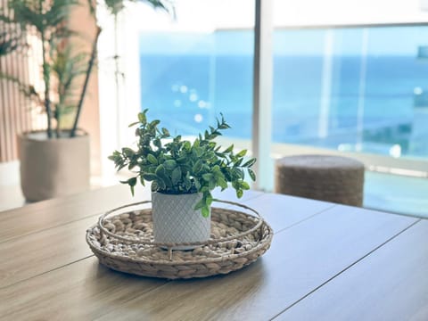 Amplio y moderno departamento con acceso directo a la playa Apartment in Hollywood Beach