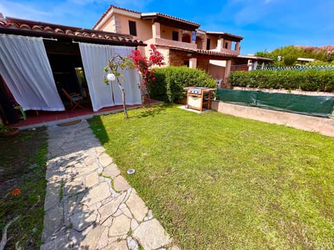 Property building, Garden