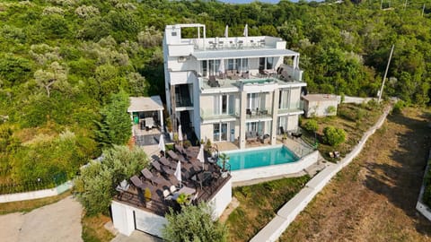 Property building, Garden, Garden view, Pool view