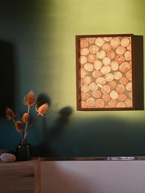 Bathroom, Decorative detail