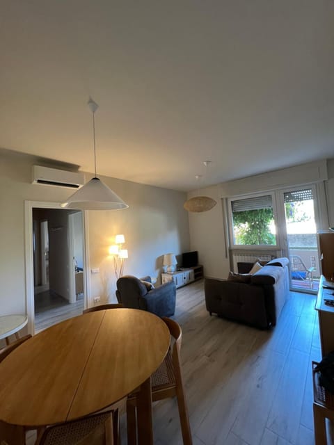 Casa Marina Giardino delle Rose Apartment in Marina di Carrara