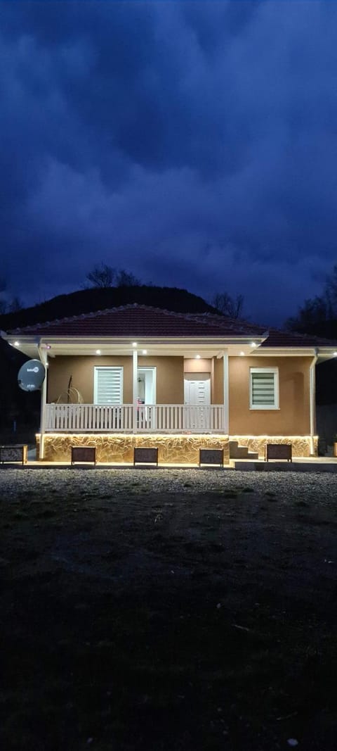 OAZA House in Zlatibor District, Serbia
