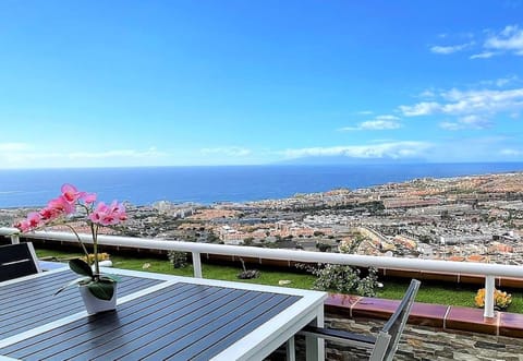 View (from property/room), Balcony/Terrace, Balcony/Terrace, Sea view