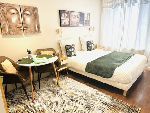 Studio ZEN cosy gare part dieu Apartment in Villeurbanne