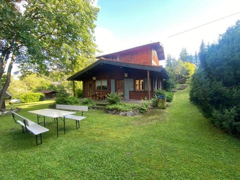 Holzhaus auf 2000qm in traumhafter Lage, KEINE Partygruppen House in Bad Neuenahr-Ahrweiler