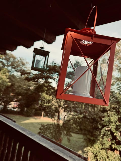 Holzhaus auf 2000qm in traumhafter Lage, KEINE Partygruppen House in Bad Neuenahr-Ahrweiler