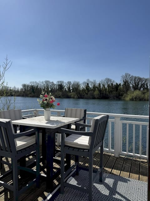 Other, Lake view