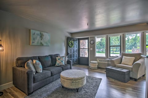 Pool Access Condo with Patio in Afton Apartment in Ozark Mountains