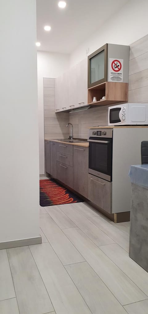 pet friendly, kitchen, air conditioner