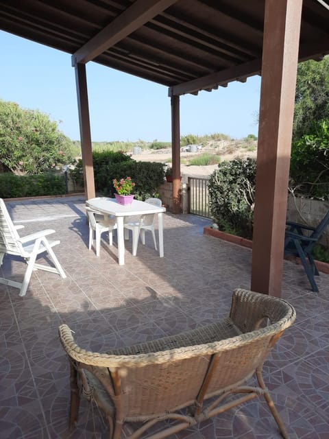 Patio, Balcony/Terrace
