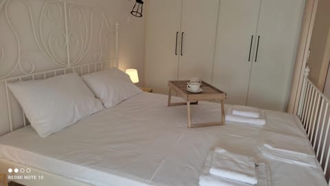 Atlas Endless Blue Apartment Apartment in Euboea