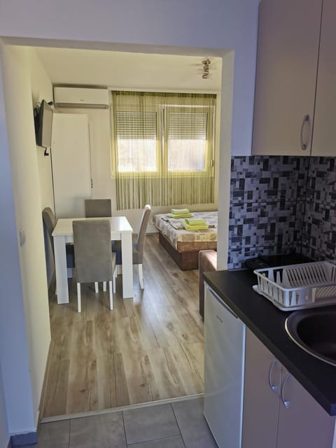 Apartmani Manila, Vrnjačke terme-popust, SPA centar Pegaz-popust, garažno mesto Apartment in Serbia