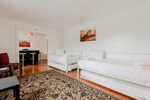 The Garnet Ranch Large Yard Near Jackson USC House in South Carolina