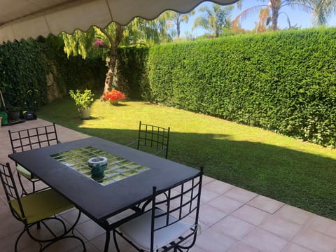 Patio, Garden