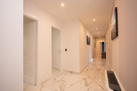 Inner courtyard view