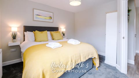 Chester City Centre apartments with parking Apartment in Chester