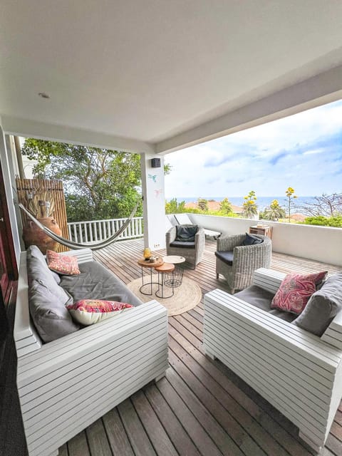 Day, View (from property/room), Balcony/Terrace, Seating area, Sea view