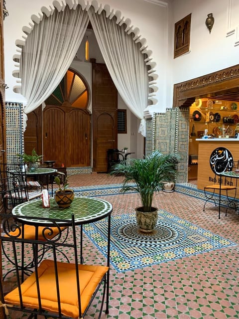 Banquet/Function facilities, Internal: Not applicable to any particular room