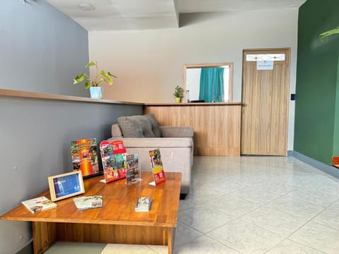 Living room, Lobby or reception