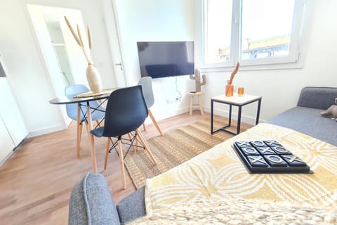 Le Poulorio 7 - T2 - Proche Gare By Locly Apartment in Lorient