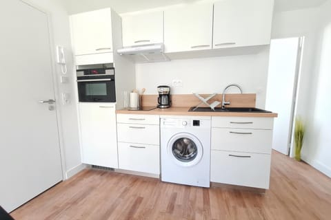 Le Poulorio 8 - T2 - Proche Gare By Locly Apartment in Lorient