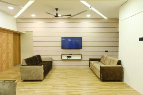 Communal lounge/ TV room, Lounge or bar, Seating area