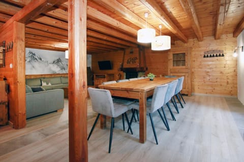 2AlpesChalets - Chalet Marie 1 - Standing et Sauna au pieds des pistes House in Les Deux Alpes