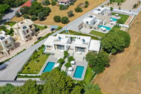 Property building, Bird's eye view