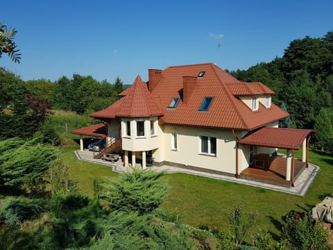 Property building, Neighbourhood