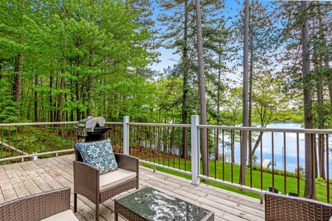 Road Lake Escape House in Wisconsin