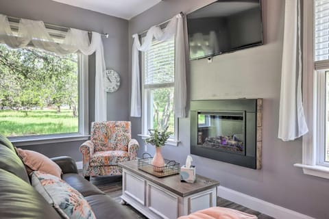 Cozy Spring Branch Cottage in Hill Country! House in Spring Branch