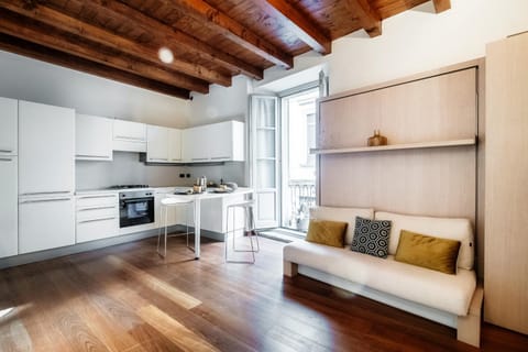 Kitchen or kitchenette, Living room, Dining area